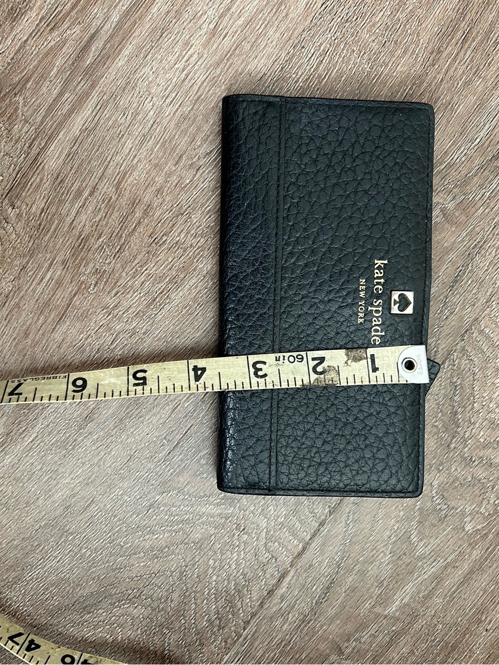 kate spade EUC Black Pebbled Leather Zip-Around Wallet with Gold Logo - Picture 8 of 8